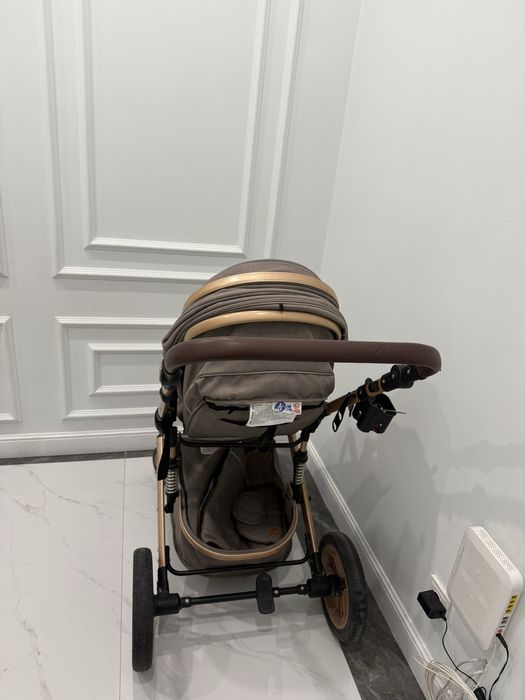 Продам детскую коляску