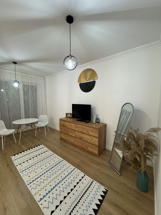 Închiriez apartament cu 1 cameră Florești str.Abatorului