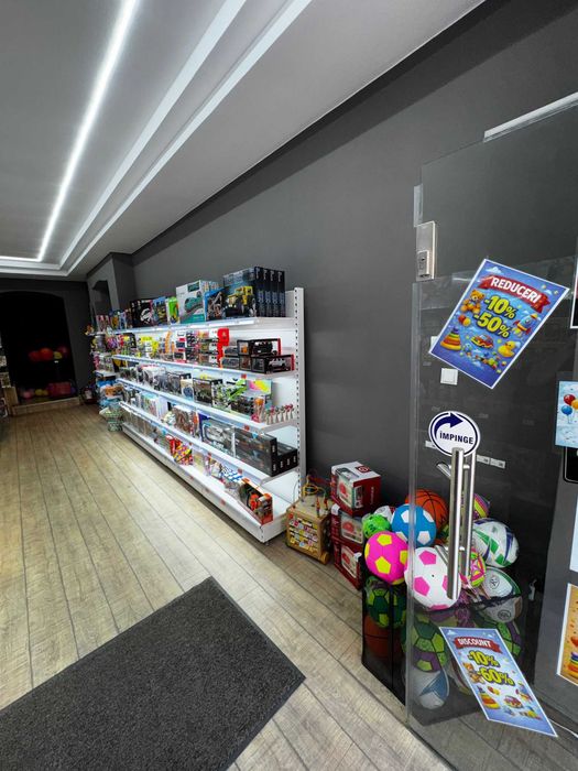 Vând afacere la cheie magazin 94 mp - Piața Sfatului / Mureșenilor Brasov