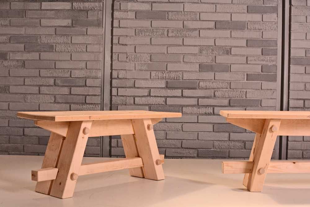 Пейки  и маси  от сухи чамови греди