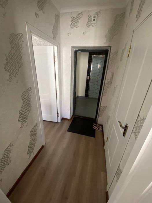 Яккасарой тумани Қушбеги мавзесида 1 хонали уй сотилади. 1/8/9