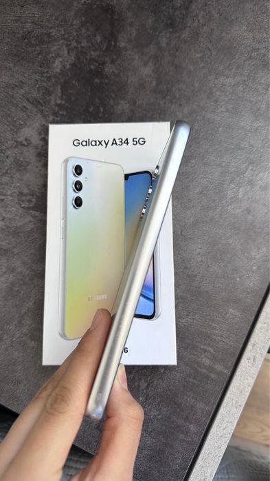 Продам телефон самсунг А34