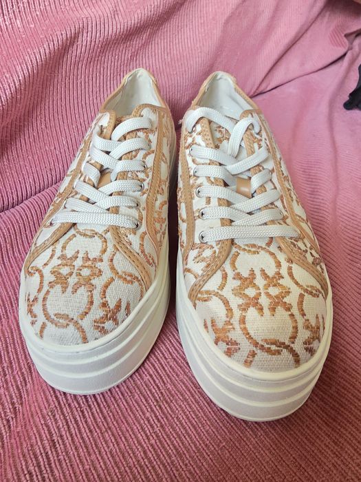 Кецове с платформа PINKO, 39 размер