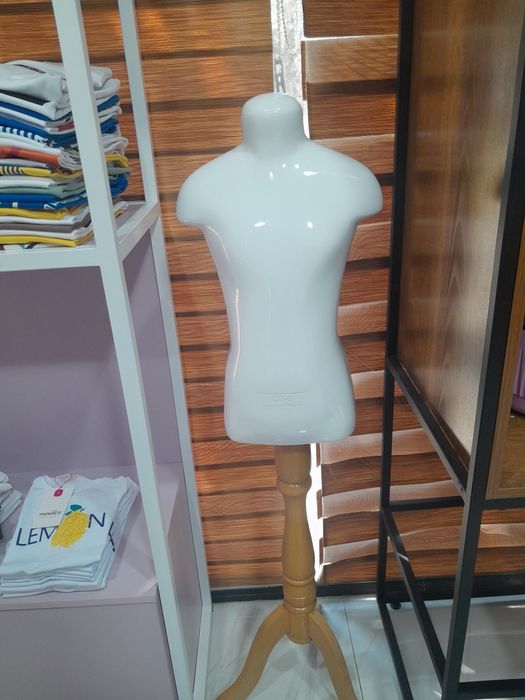 Срочно продаются манекены детский