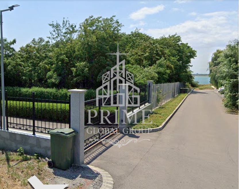 Продава се Парцел в Поморие - 8002 кв.м за 280 €/кв.м - Снимка #1