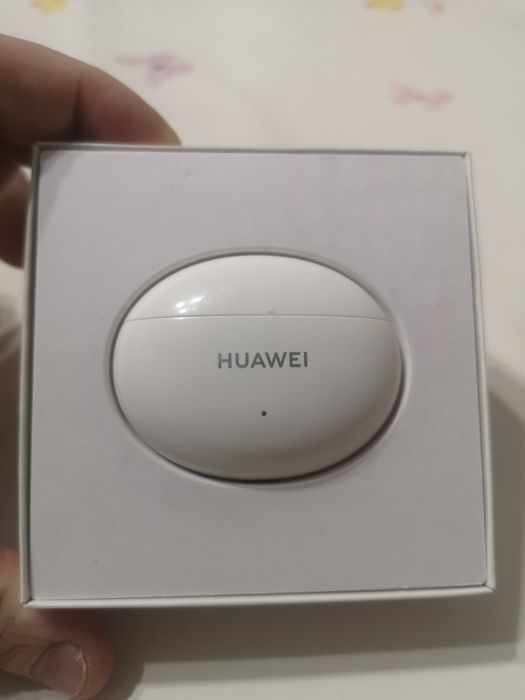 Наушники Huawei FreeBuds 4i