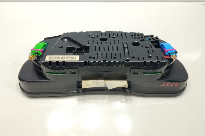 Ceasuri bord 3B0920846A Volkswagen VW Passat B5.5 (facelift)