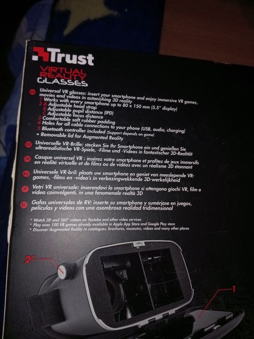 Ochelari virtuali trust