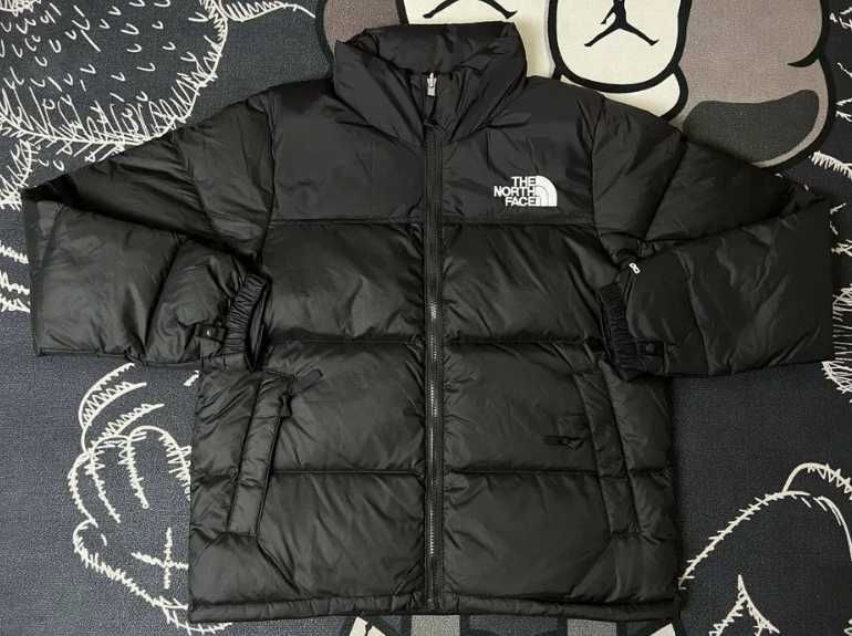 Geaca The North Face / TNF - alba/neagra - livrare cu verificare