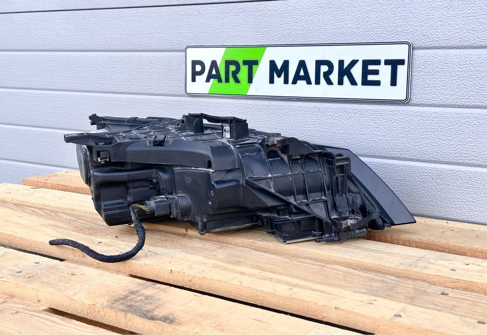 Ляв фар AUDI A7 S7 RS7 Full Led 4G8941773