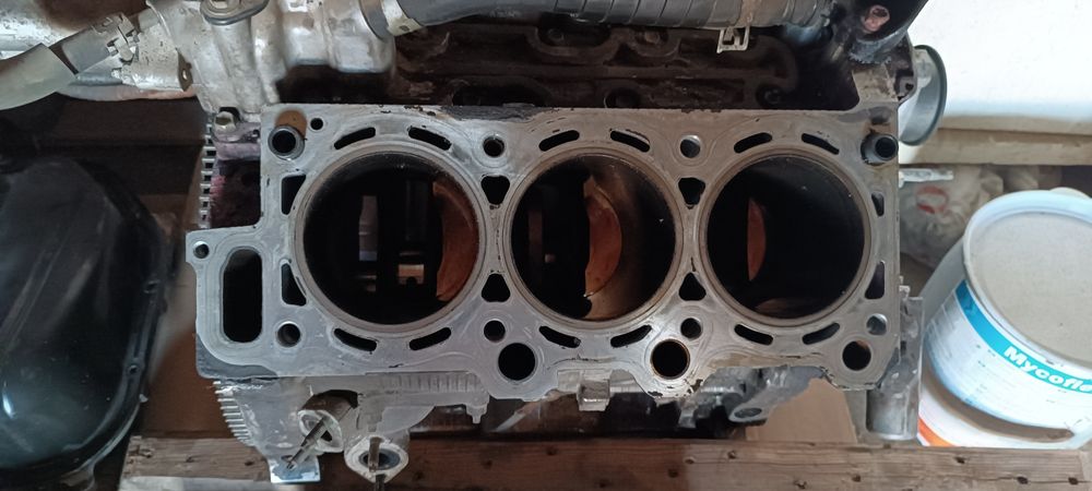 Блок поддон Камри! 1 mz