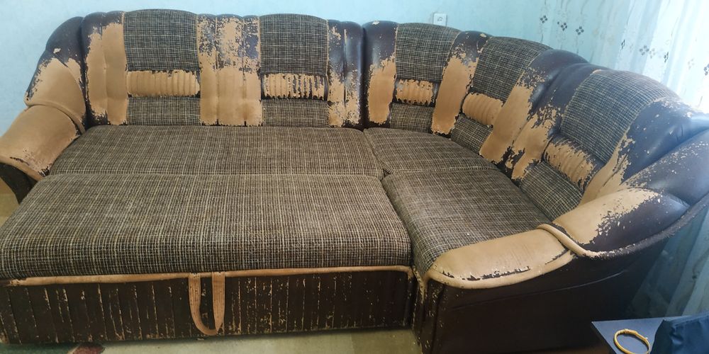 Продам мягкий уголок