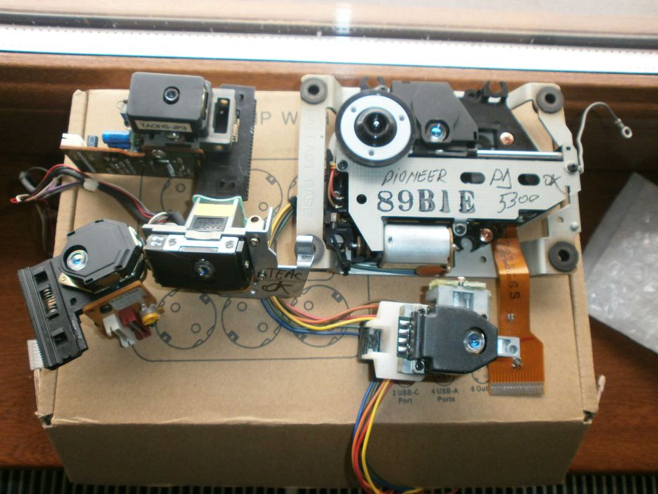 bloc optic pentru cd technics philips marantz sony pioneer