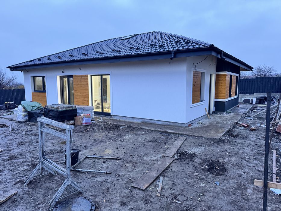 Casa Parter Premium Horpaz-Miroslava 92mp utili 3 camere 2 bai!