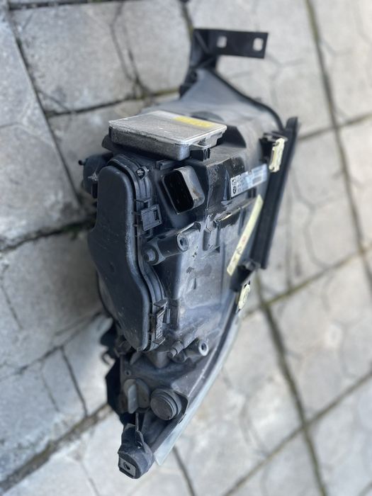 Фарове за бмв е90 е91 преди фейс