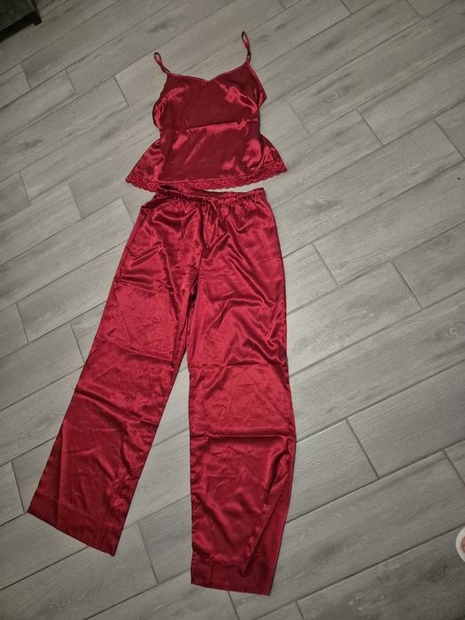 Pijama dama satin rosu