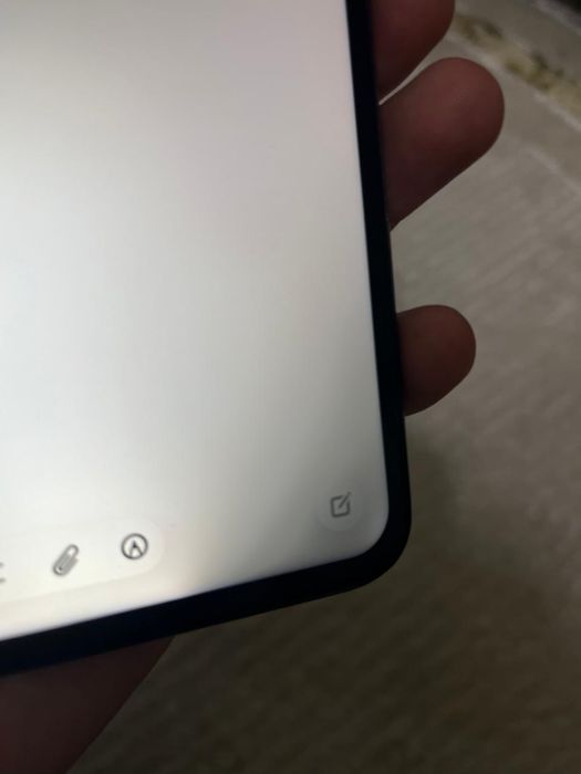 Айфон 11 продаеться