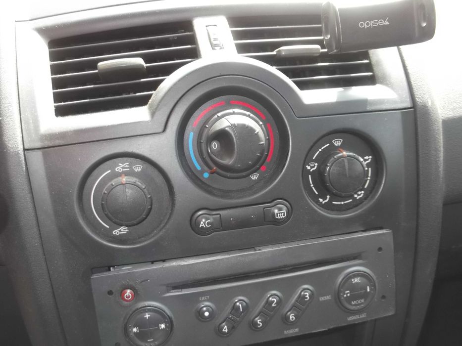 Рено Меган 2005 год.1.9дци 120 к.с комби Само на части