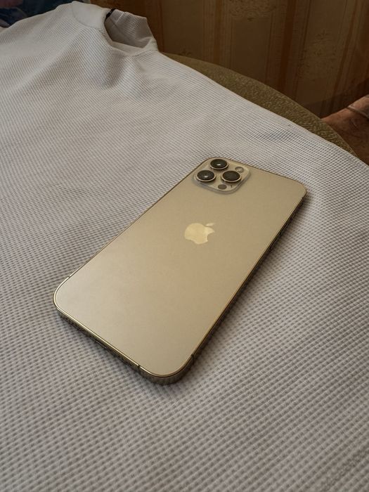 Продам Iphone 12 pro max 128gb