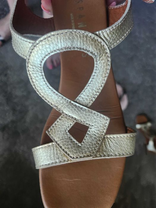 Маркови сандяли Нispanitas н.38