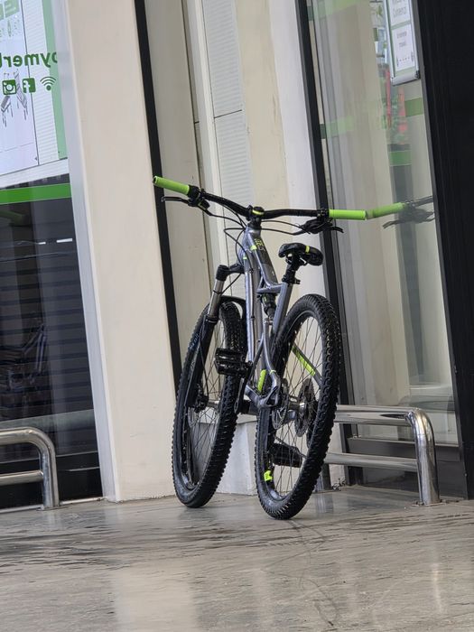 Bicicleta rockrider st900s
