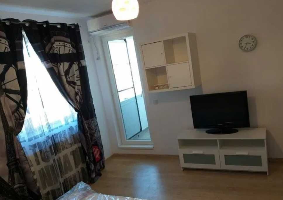 Дава се под наем Едностаен апартамент в Пловдив, Христо Смирненски - 35 кв.м за 229.5 € - Снимка #1