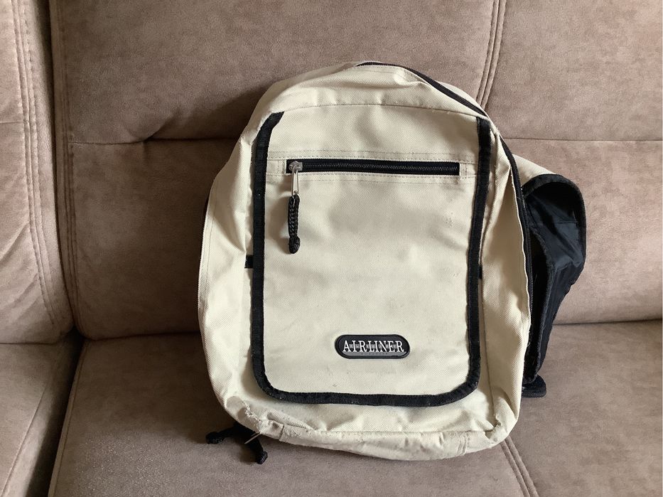 Продам рюкзак из текстиля.