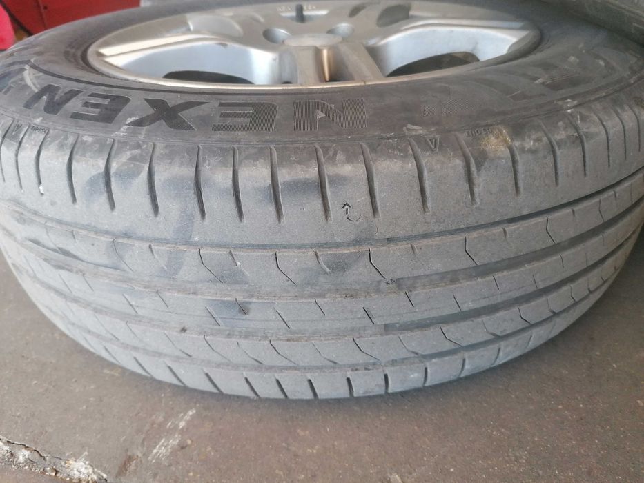 Джанти с гуми 195/65/15