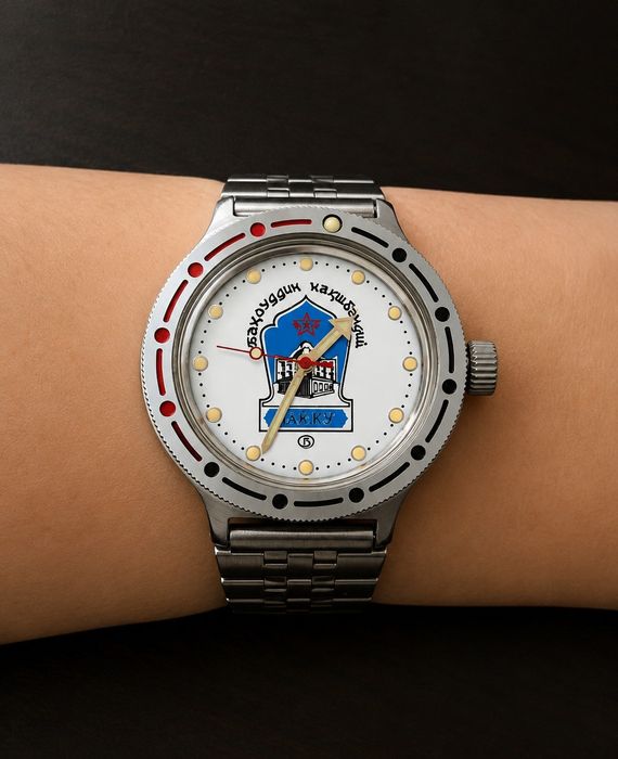 Срочно продаётся новые часы!