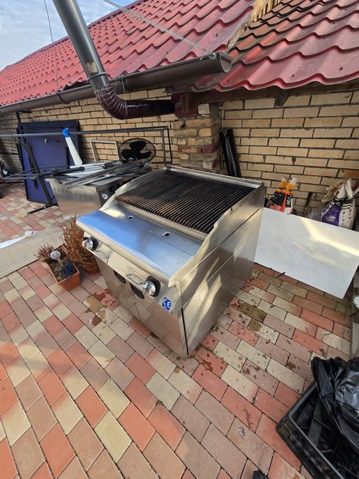 Grătar Profesional pe Rocă Vulcanică 10Kw 80x50cm  INOXSAN  (GAZ)