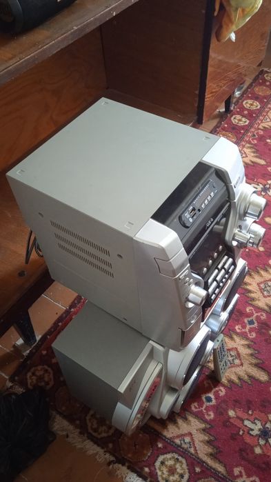 Муз.центр Aiwa Jax N5