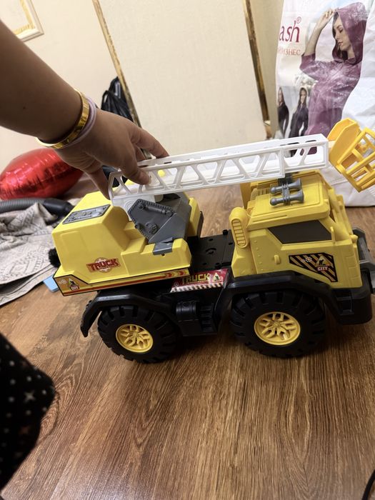 Разные игрушки по 1000тг