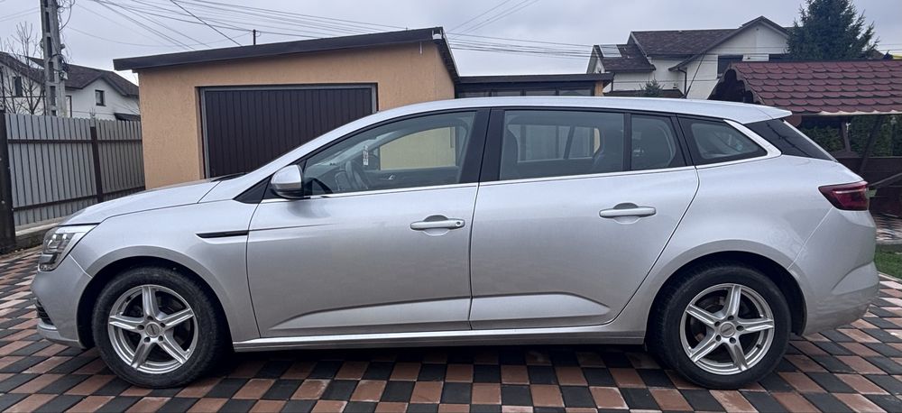 RENAULT Megane 2019 — imagine 4