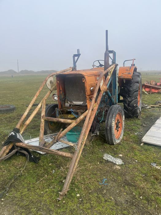 Vand tractor 611 cai fiat