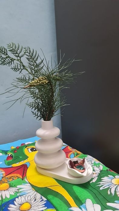 Элементы декора продаются