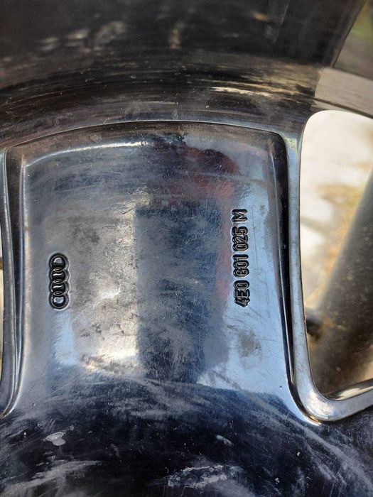 Резервна гума (патерица) Ауди А8 Джанта Ауди А8