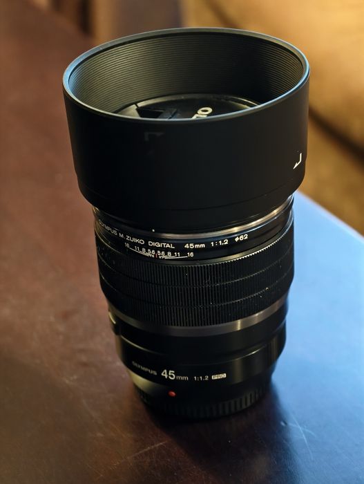 Obiectiv Olympus  M. Zuiko PRO 45mm f 1.2
