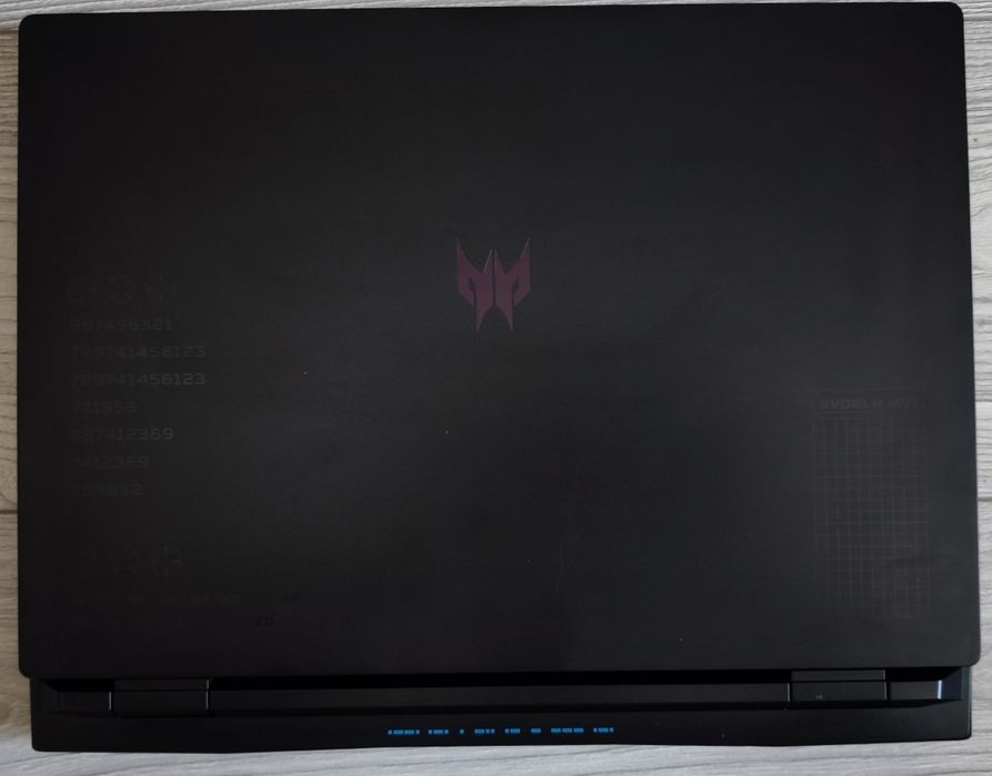Acer Predator Helios Neo 16/i5-13500HX/32GB/512GB/RTX 4060 8GB ca nou!