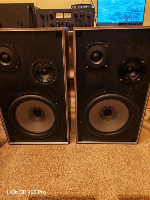 Boxe Fisher Audio Standard