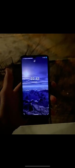 продам телефон Nokia g21