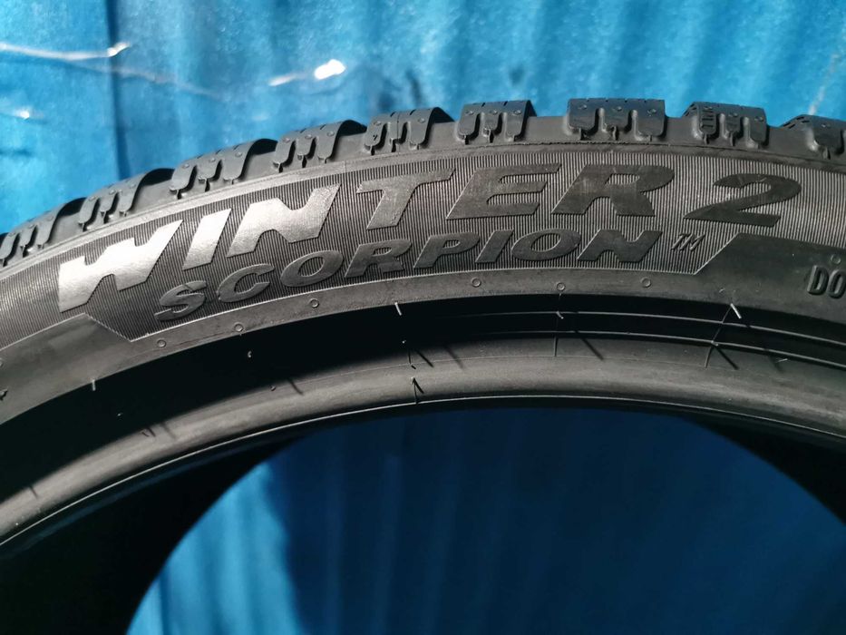 315/30 R22 - pirelli m+s 2 bucati