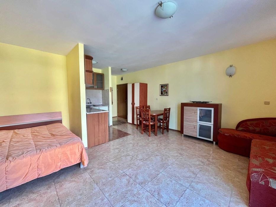 Продава се Едностаен апартамент в к.к. Слънчев бряг - 40 кв.м за 1275 €/кв.м - Снимка #5