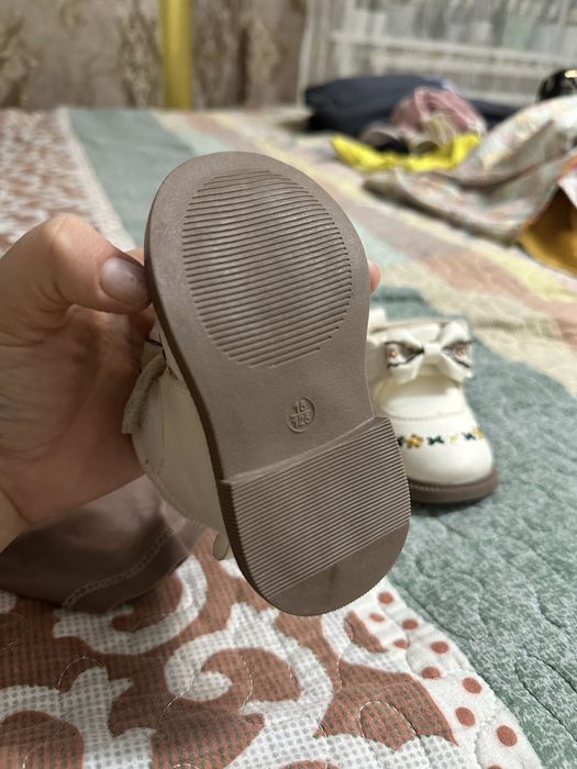 Детский обувь сатылады