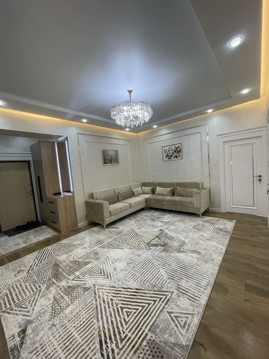 Продается 3х+холл квартира