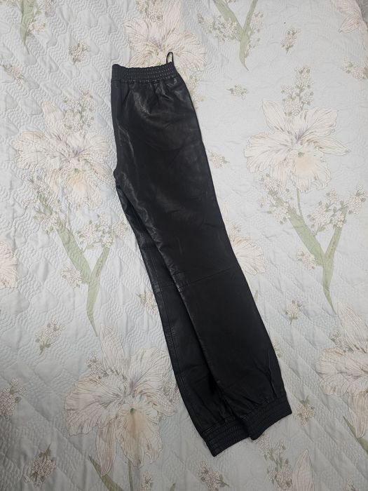 Брюки из натуральной кожи