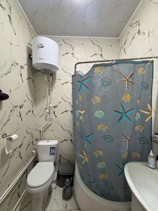 Uy sotiladi 2xonalik 50m2