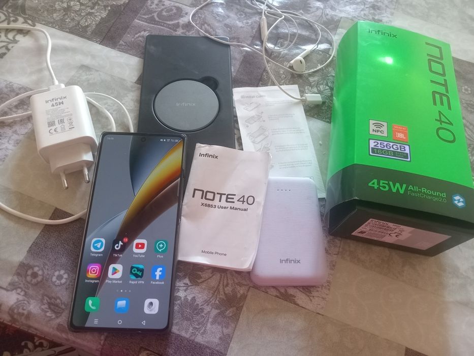 INFINIX HOT 40 telifon