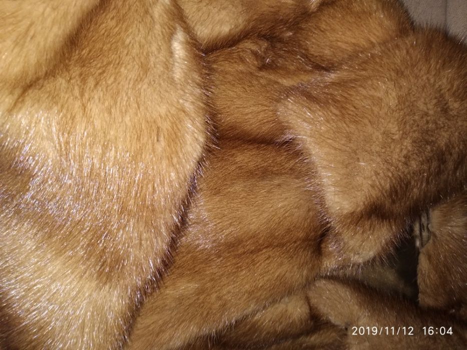 Стильный меховый жакет