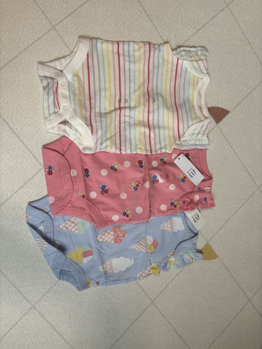 Бебешки дрешки 0-3 Next, Joules, Gap, Polarn O Pyret