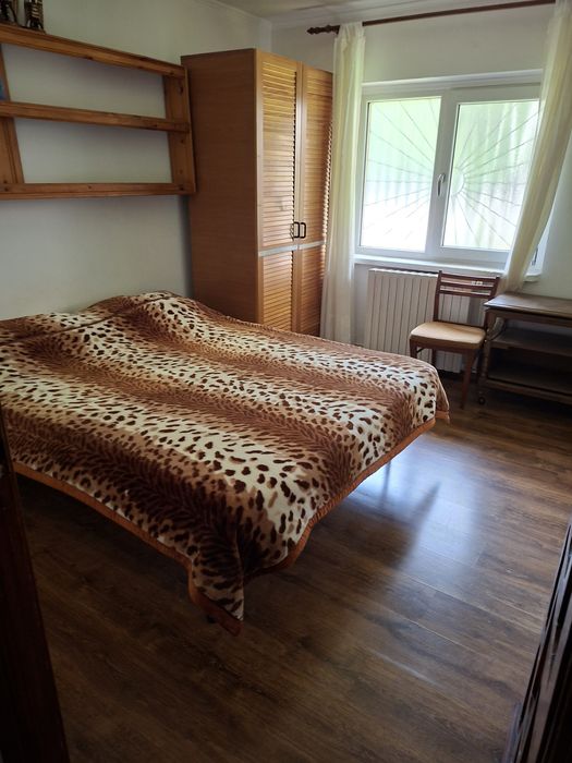 Apartament 4 camere 1 Mai parter